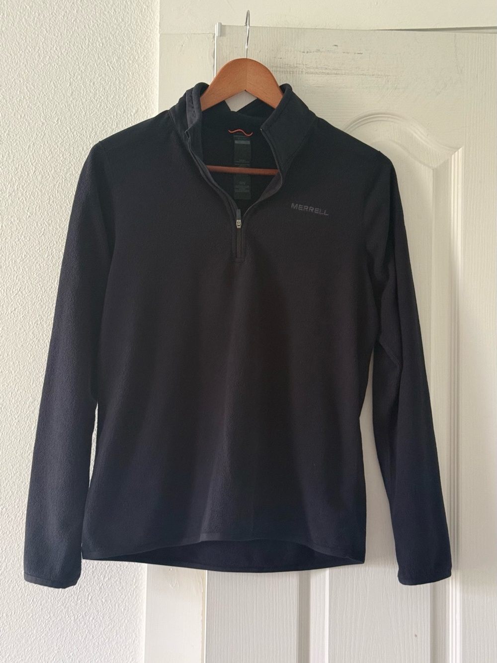 Merrell Women’s M 1/4 Zip Fleece Pullover Black Outdoor Hiking